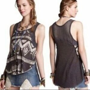 We The Free grey and cream Patterned Tank Top size M high/low style